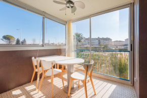 AS21116 - P2 centre ville dans une résidence à 200m de la plage